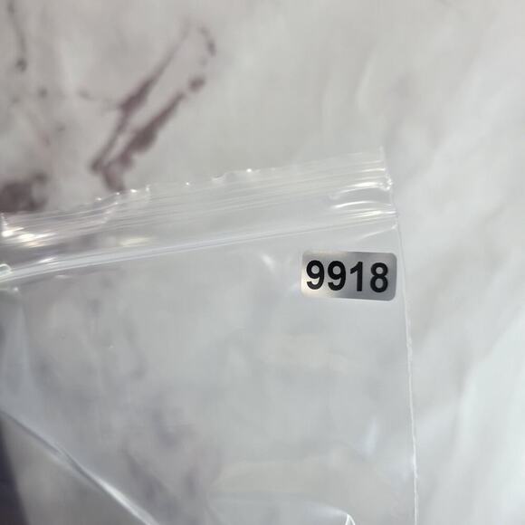 Zyia Leggings Womens 6 8 Purple Crop Capri High Rise Light N Tight Pockets - Picture 10 of 10